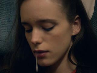 Студентка отсосала незнакомцу в поезде